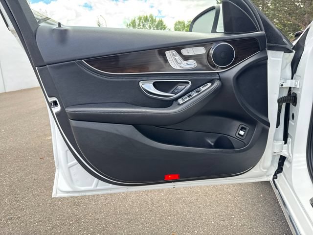 Used 2016 Mercedes-Benz C 300 4MATIC Sedan image 15