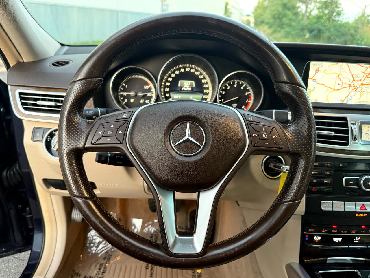 Used 2015 Mercedes-Benz E 350 4MATIC Sedan image 30