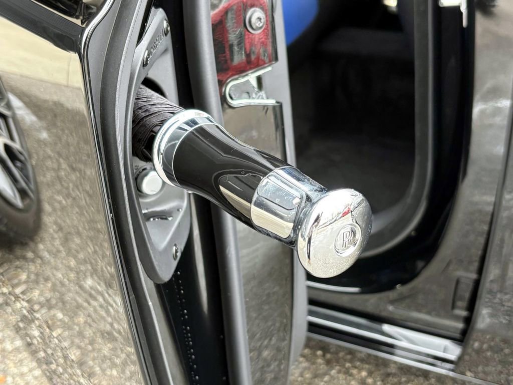Certified 2022 Rolls-Royce Ghost Black Badge image 11