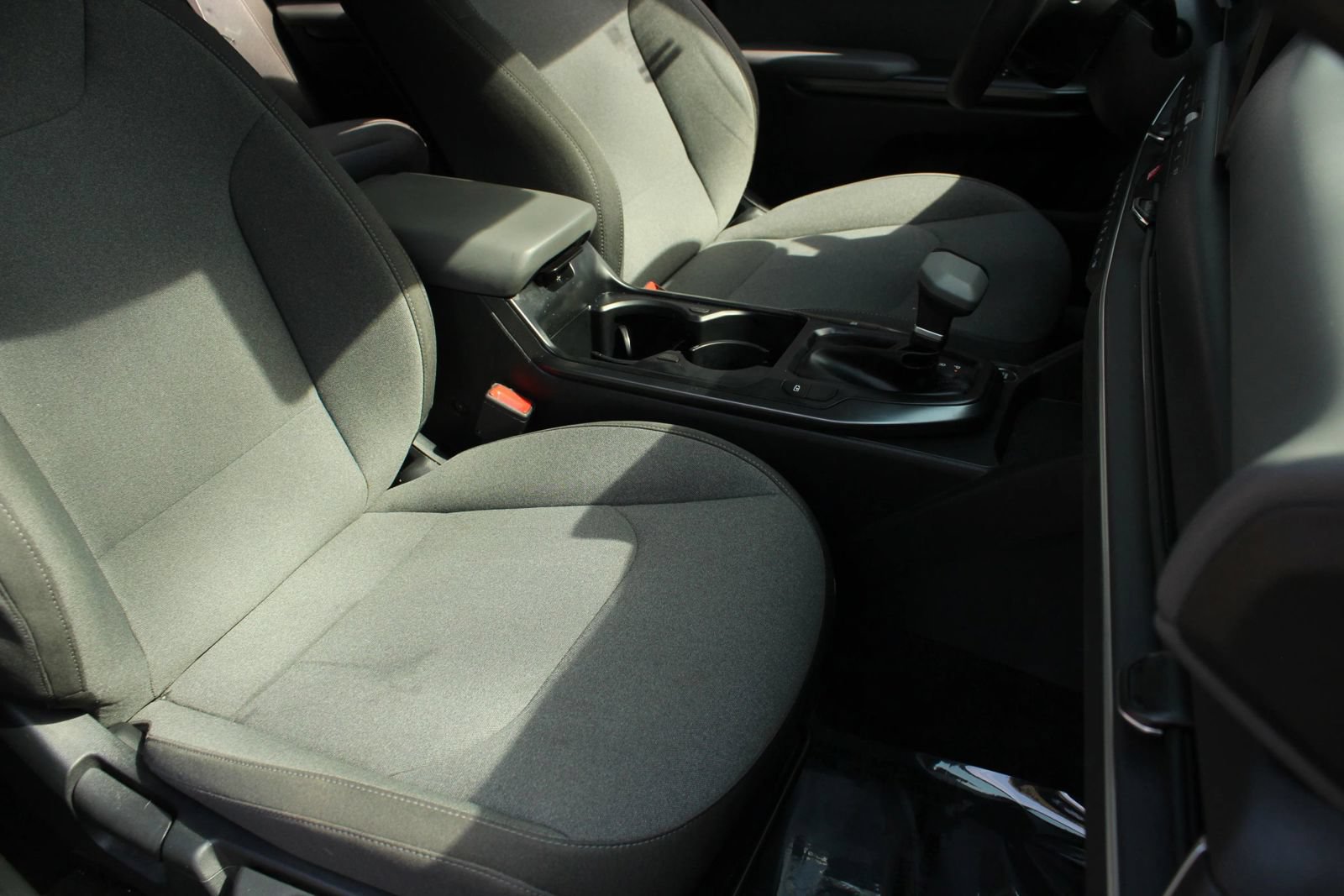 Used 2025 Kia K4 FWD image 25