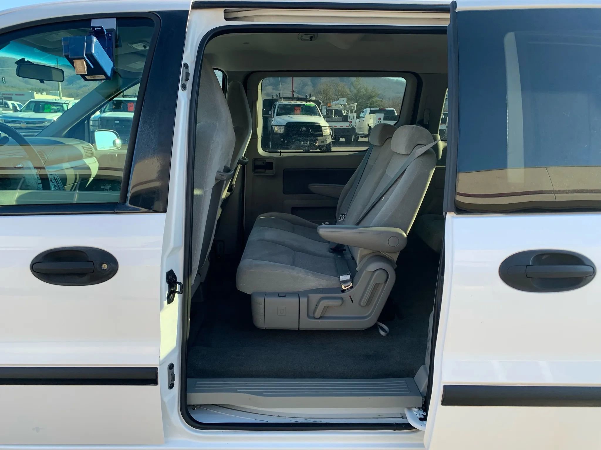 Used 2006 Ford Freestar SE image 20