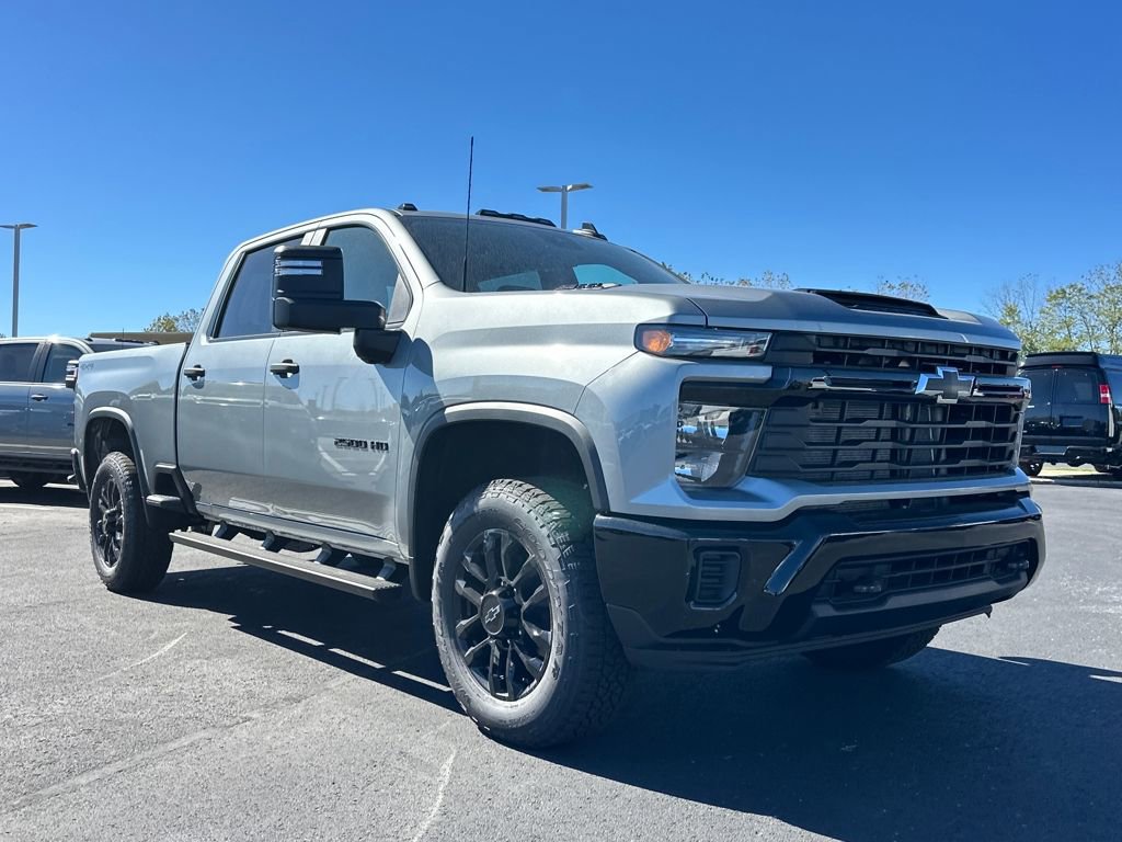 New 2026 Chevrolet Silverado 2500 Custom w/ Custom Blackout Package
