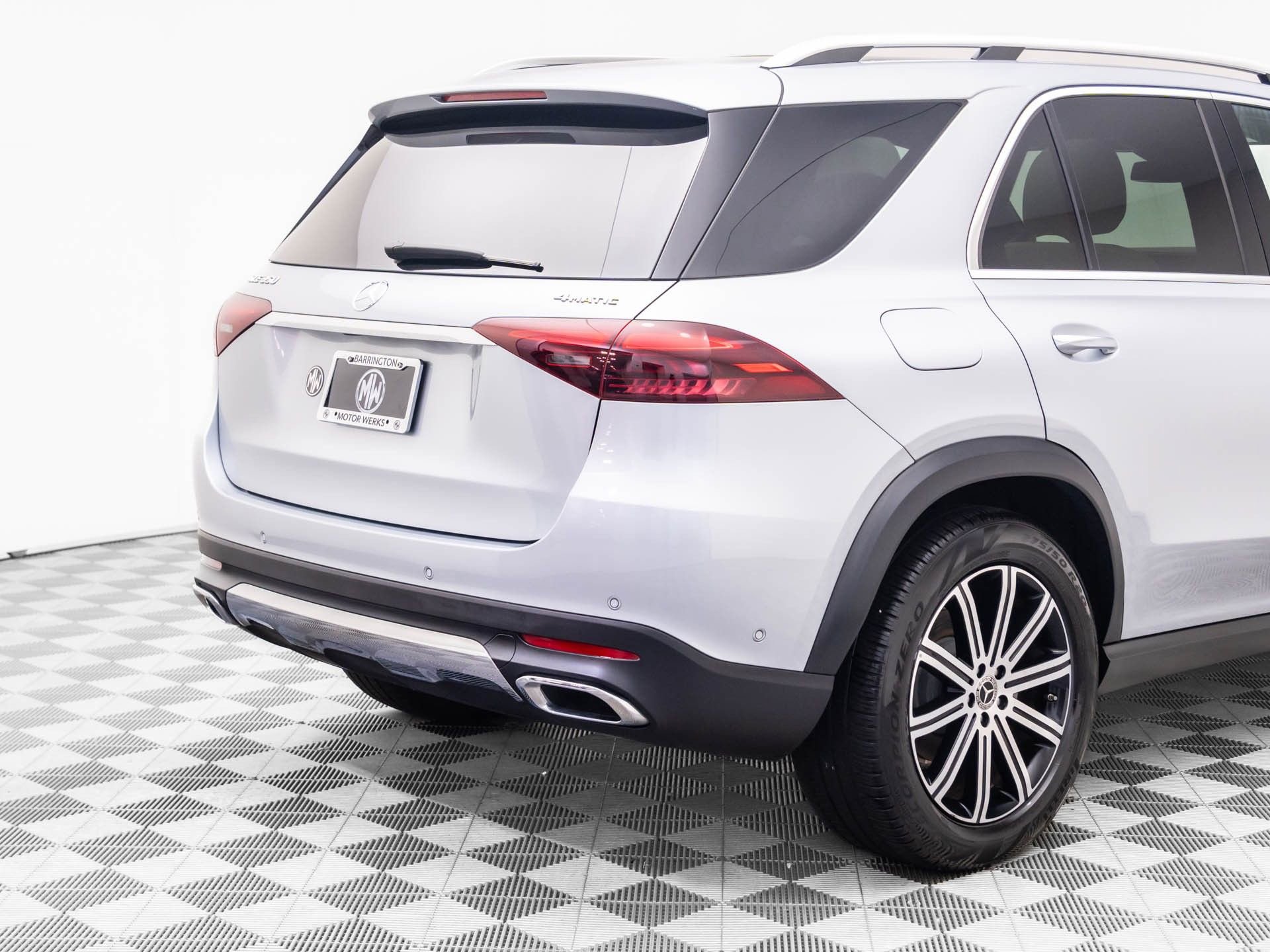 Certified 2024 Mercedes-Benz GLE 350 4MATIC w/ Winter Package image 36