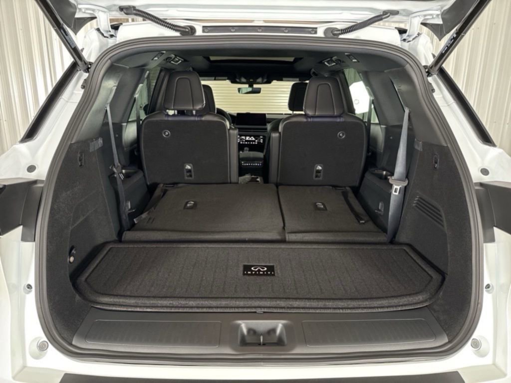 Certified 2026 INFINITI QX60 Sport w/ Dark Cargo Package AWD/4WD image 34