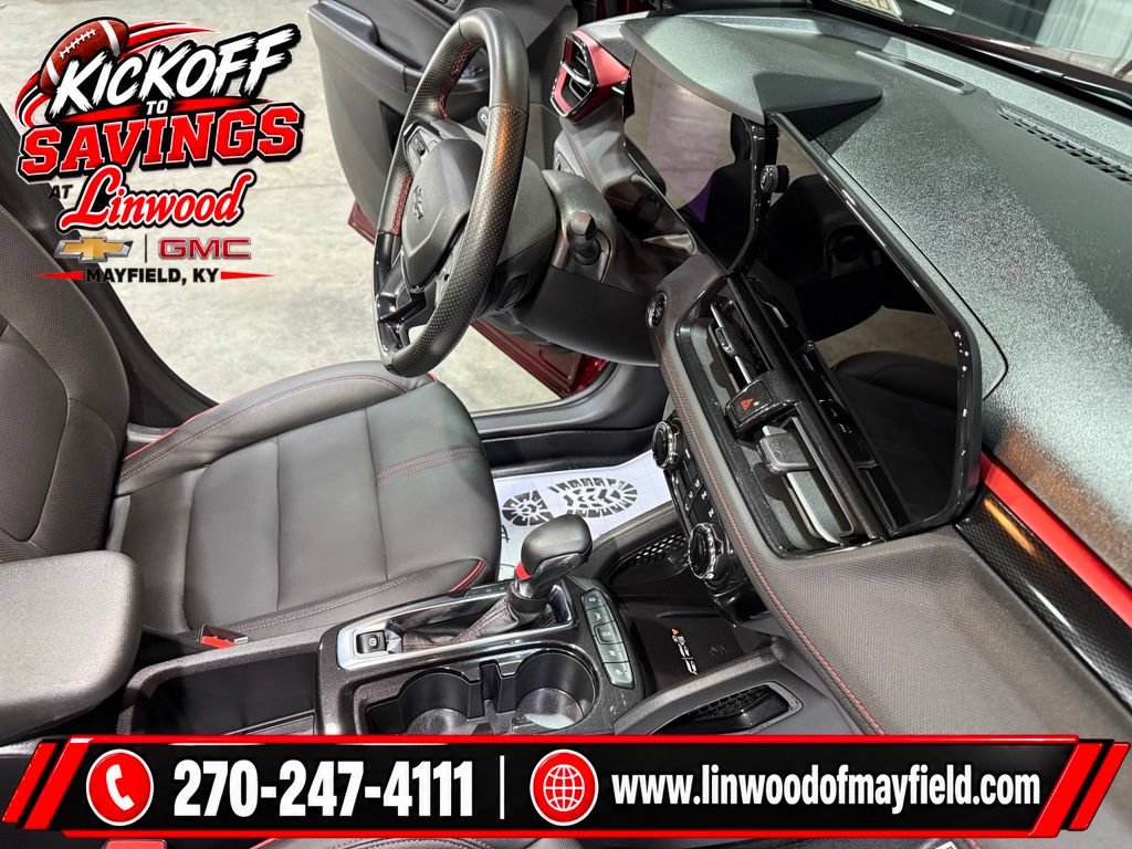 Used 2025 Chevrolet TrailBlazer RS w/ Convenience Package FWD image 32