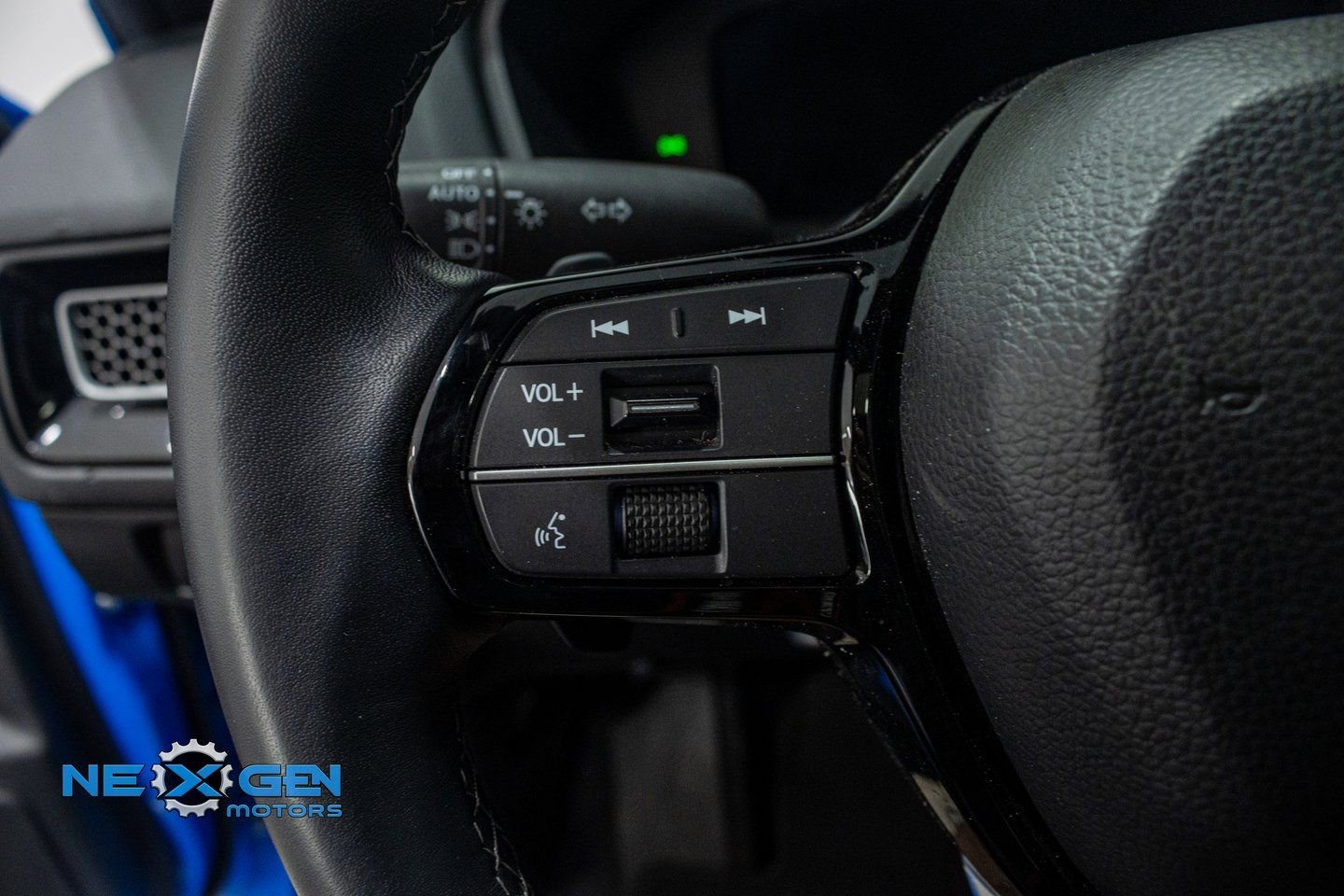 Used 2025 Honda Civic Sport Touring image 14