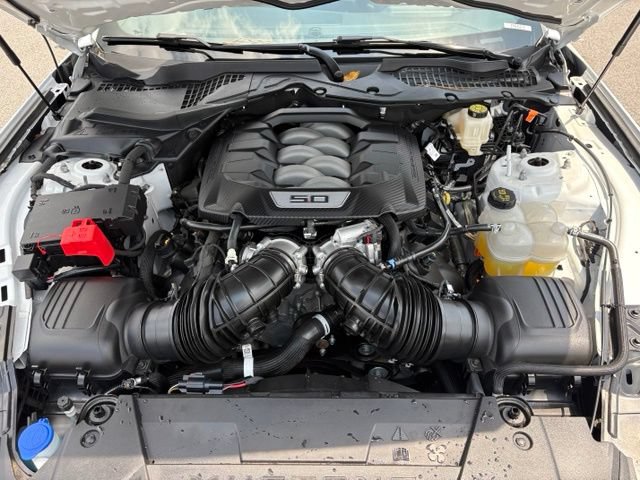 Used 2025 Ford Mustang GT RWD image 20