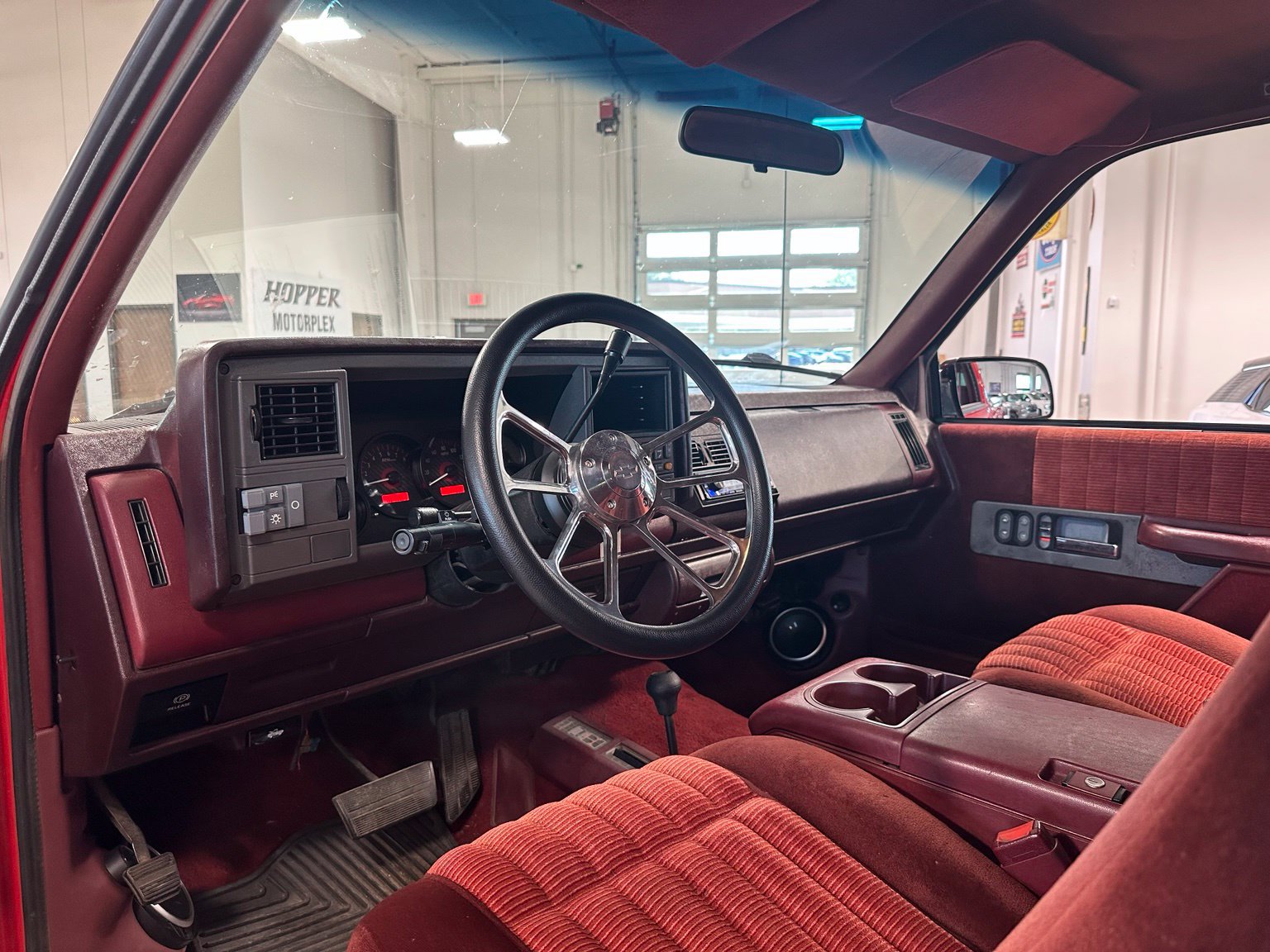 Used 1993 Chevrolet Silverado 1500 4x4 Regular Cab image 26