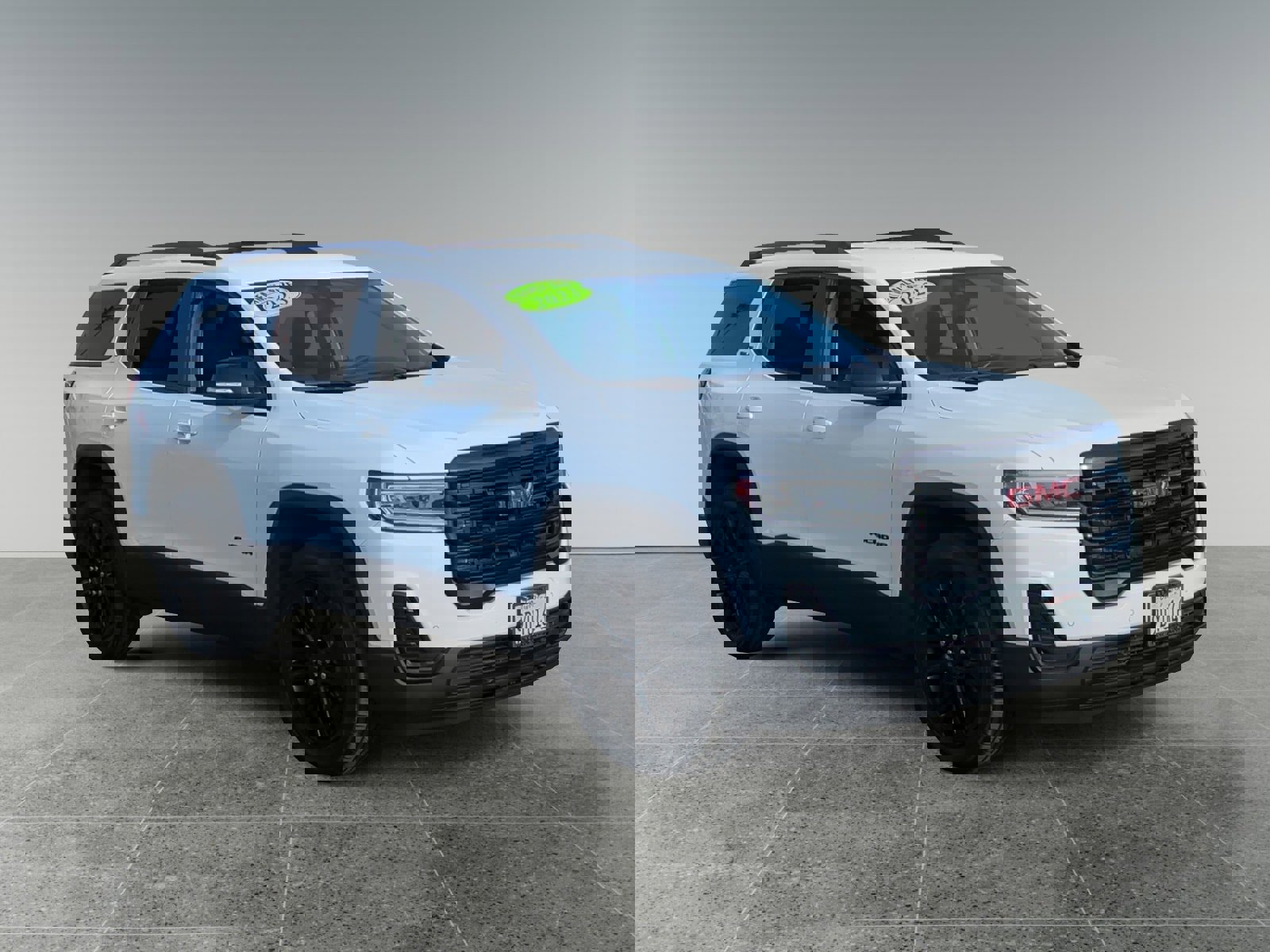 Used 2023 GMC Acadia SLE w/ Elevation Edition image 7