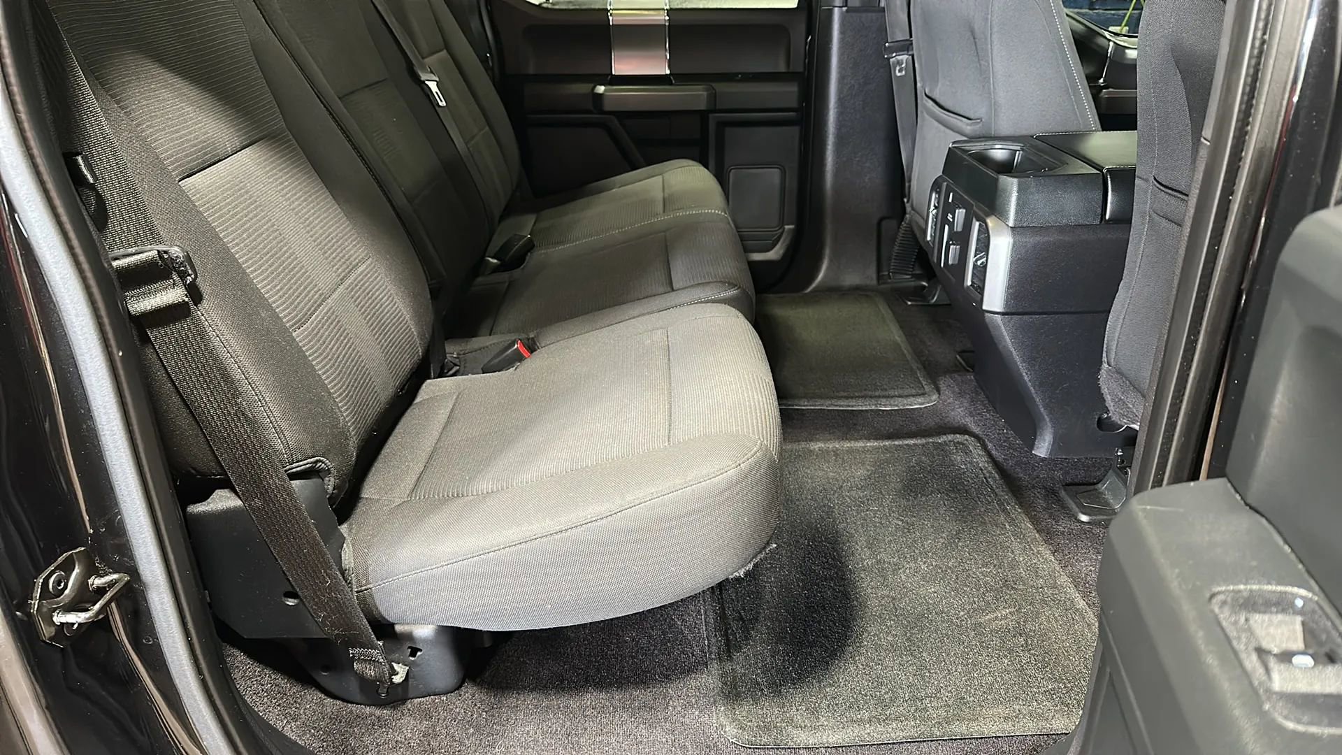 Used 2015 Ford F150 XLT w/ Equipment Group 301A Mid AWD/4WD image 14