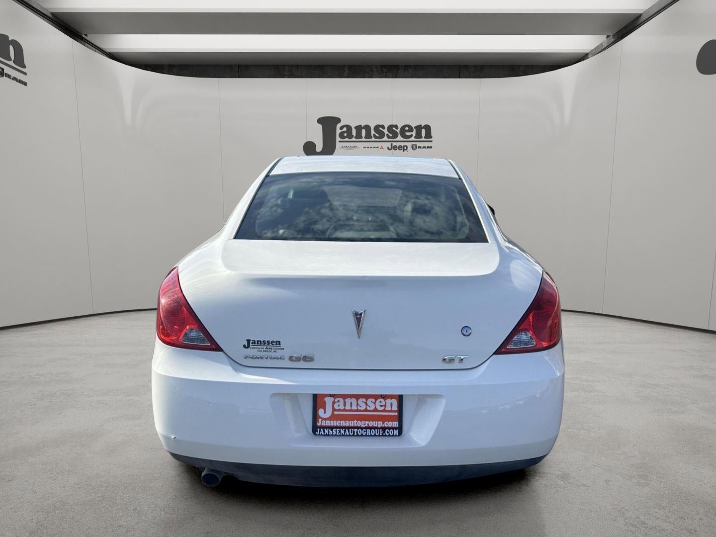 Used 2008 Pontiac G6 GT w/ Premium Package image 3