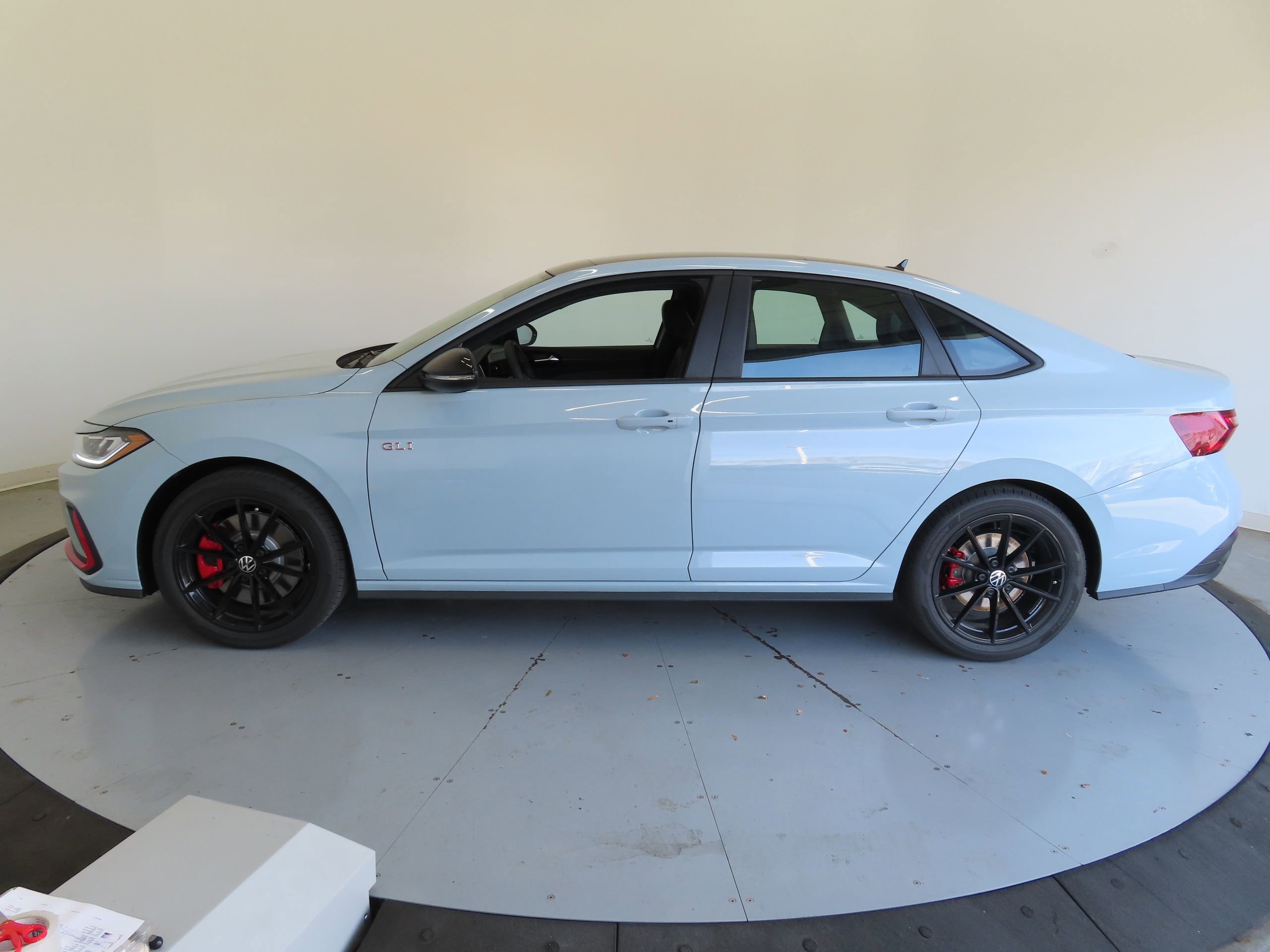 New 2026 Volkswagen Jetta GLI Autobahn FWD image 6