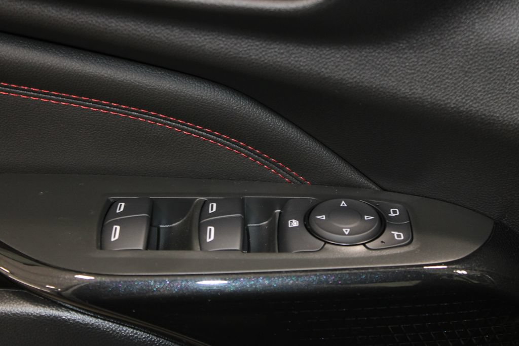 New 2026 Chevrolet Trax RS w/ Driver Confidence Package FWD image 39