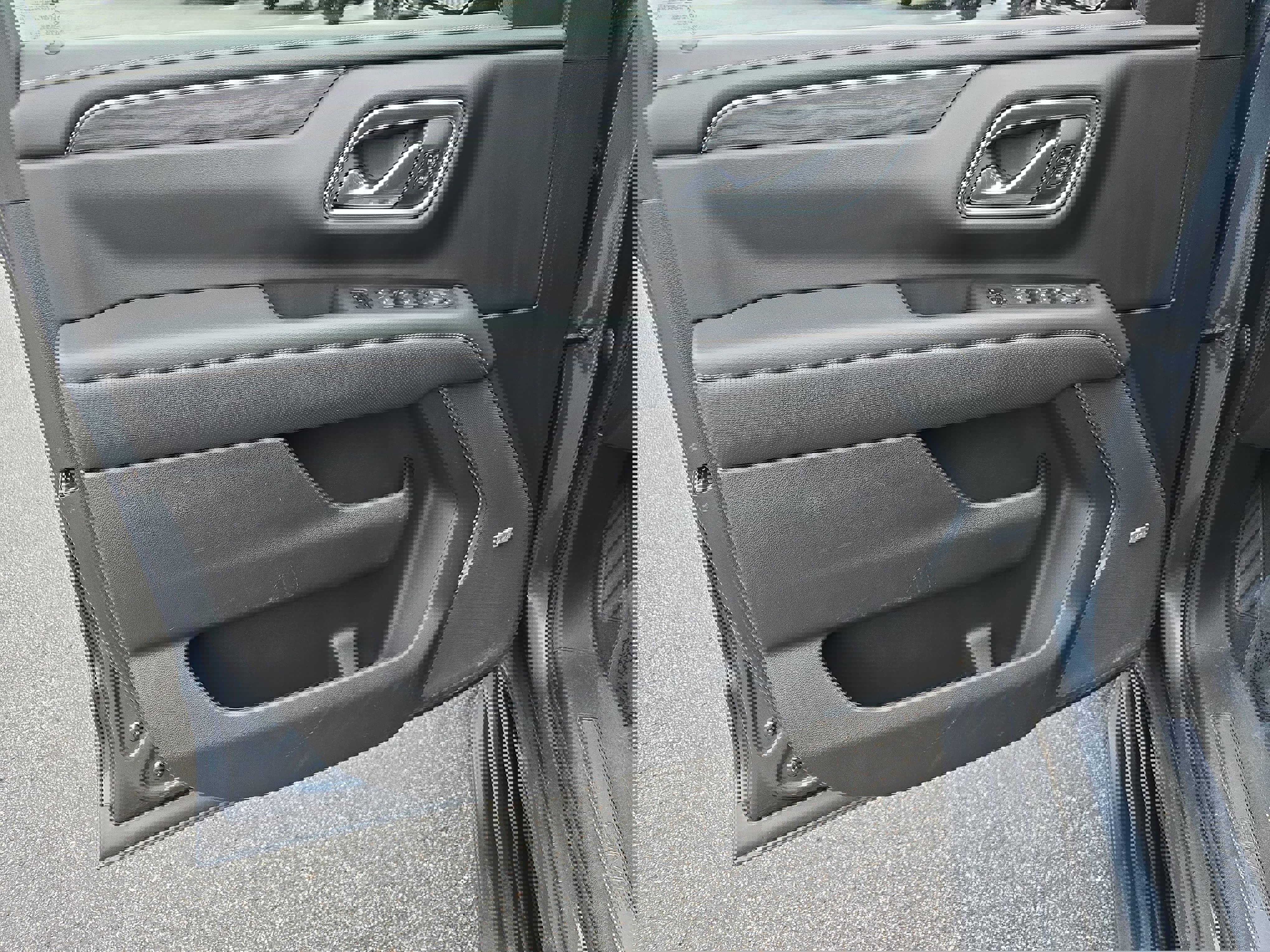 Used 2021 GMC Yukon SLT w/ SLT Premium Package image 29