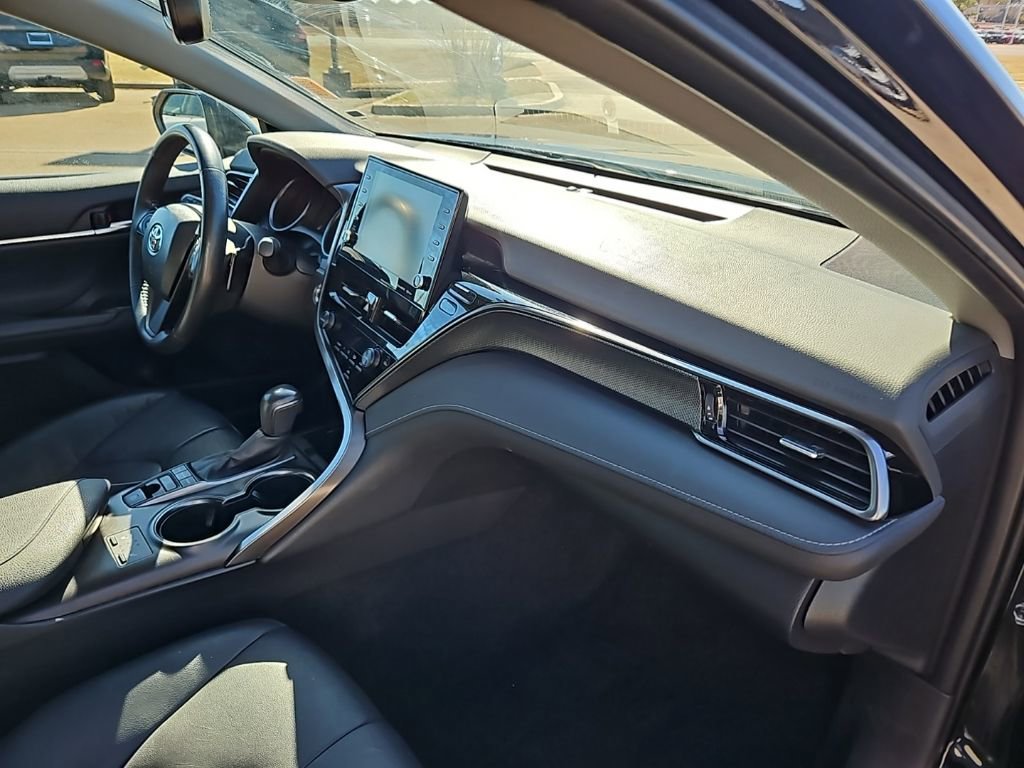 Used 2024 Toyota Camry XSE image 9