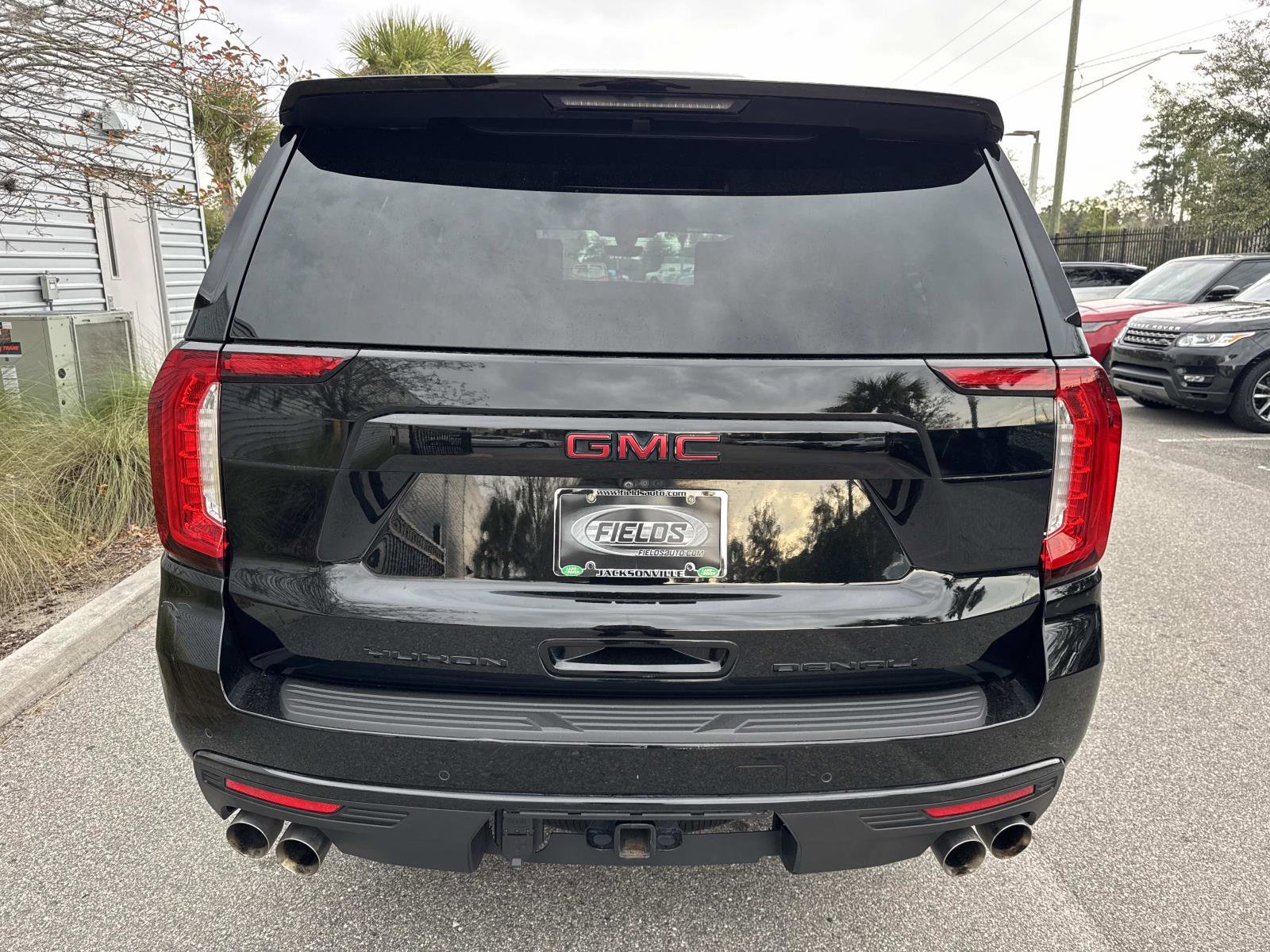 Used 2021 GMC Yukon XL Denali w/ Denali Ultimate Package image 7