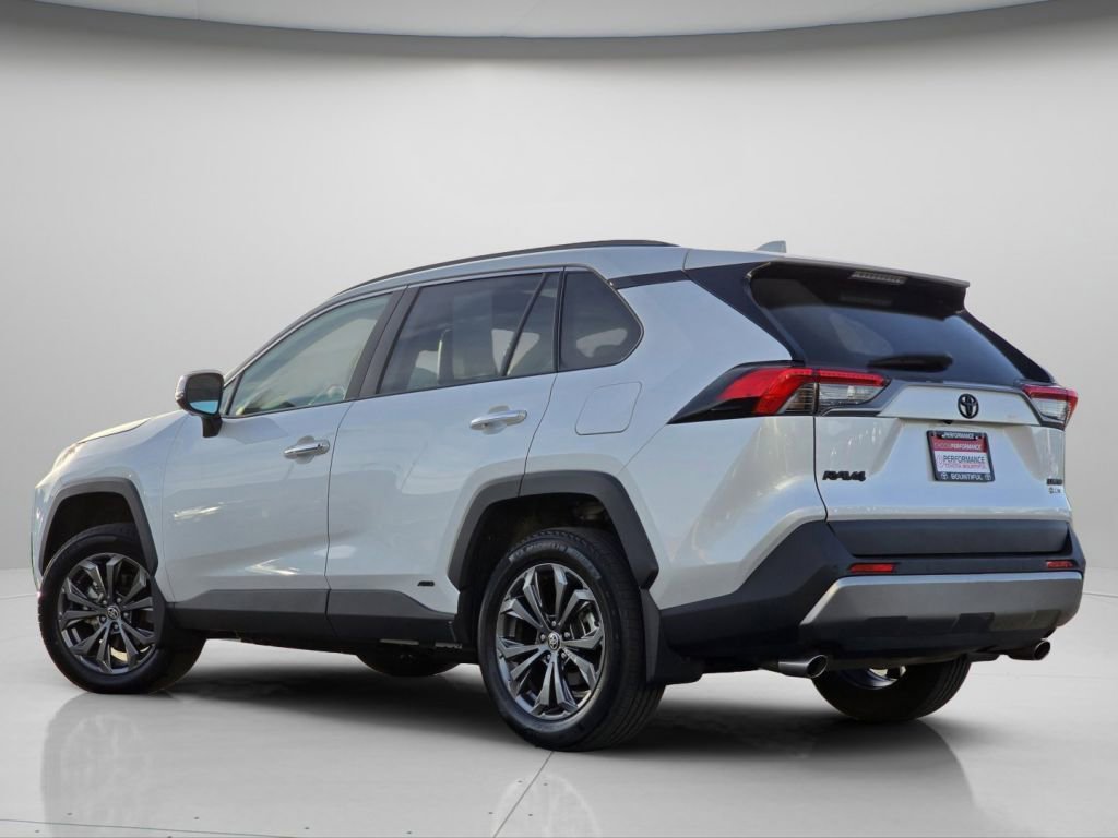 Used 2025 Toyota RAV4 Limited w/ Advanced Technology Package image 20
