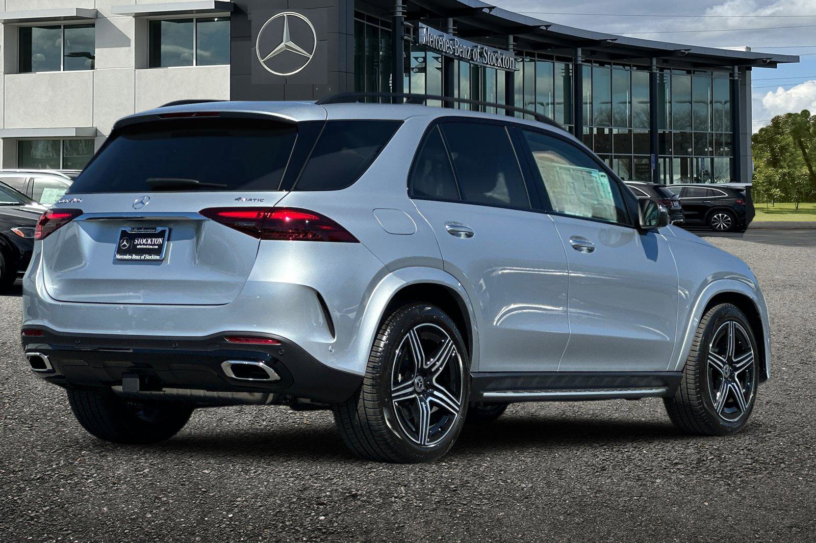 New 2026 Mercedes-Benz GLE 450 4MATIC image 4