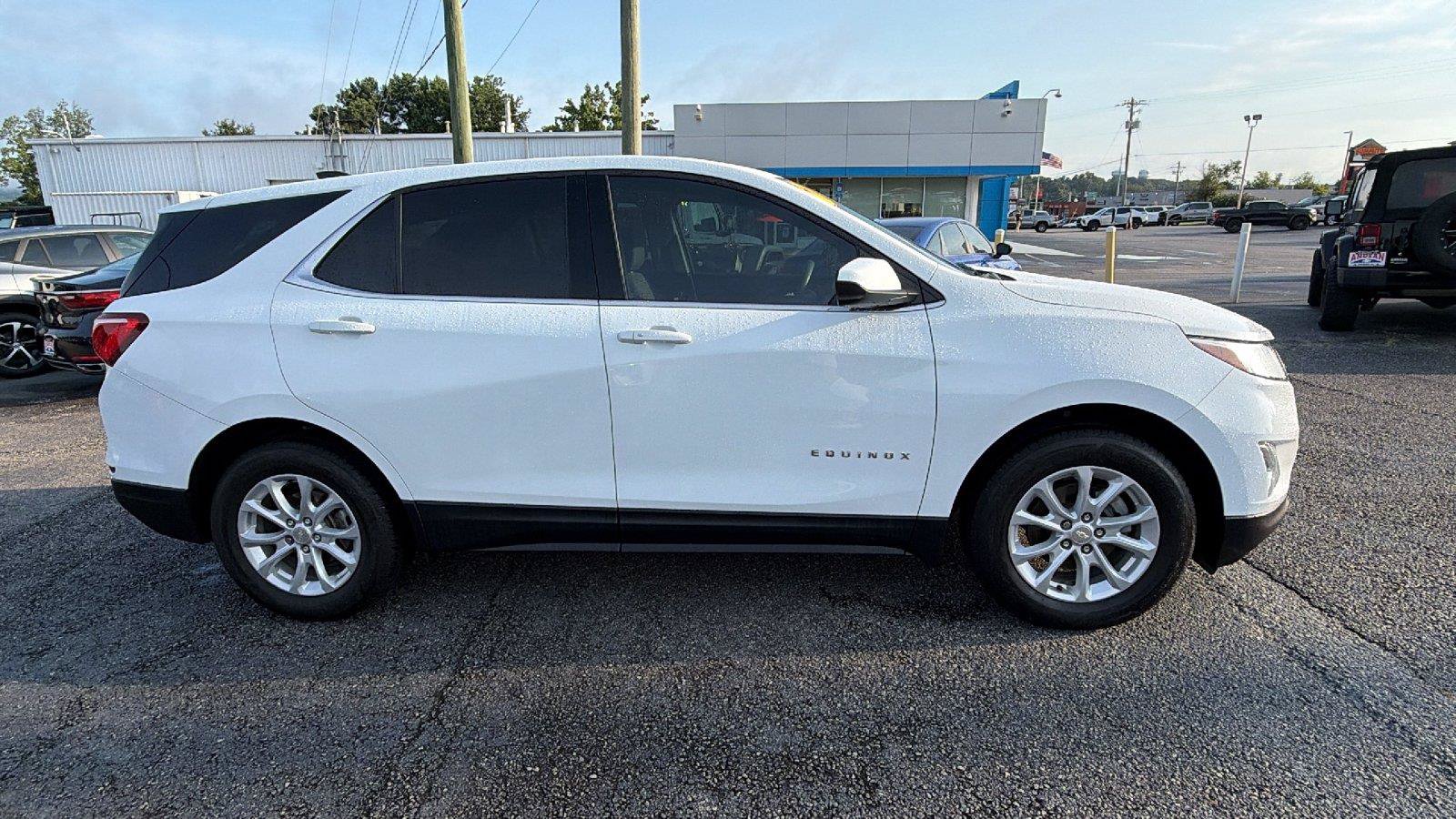 Used 2020 Chevrolet Equinox LT FWD image 7