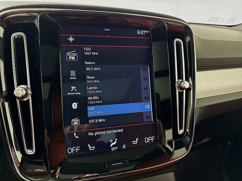 Used 2019 Volvo XC40 T5 Momentum image 14