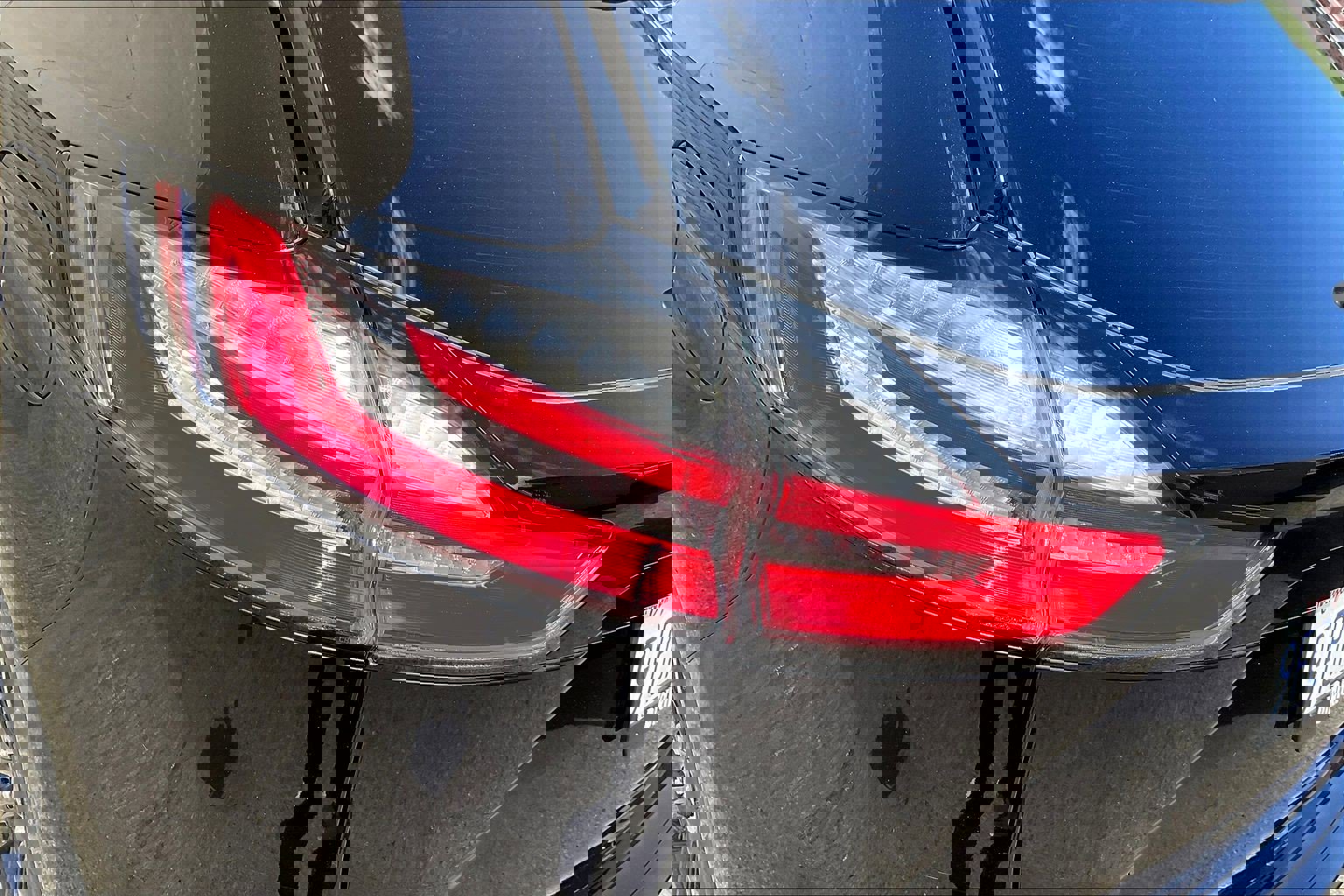 Used 2022 Ford Edge SE w/ Black Appearance Package image 28