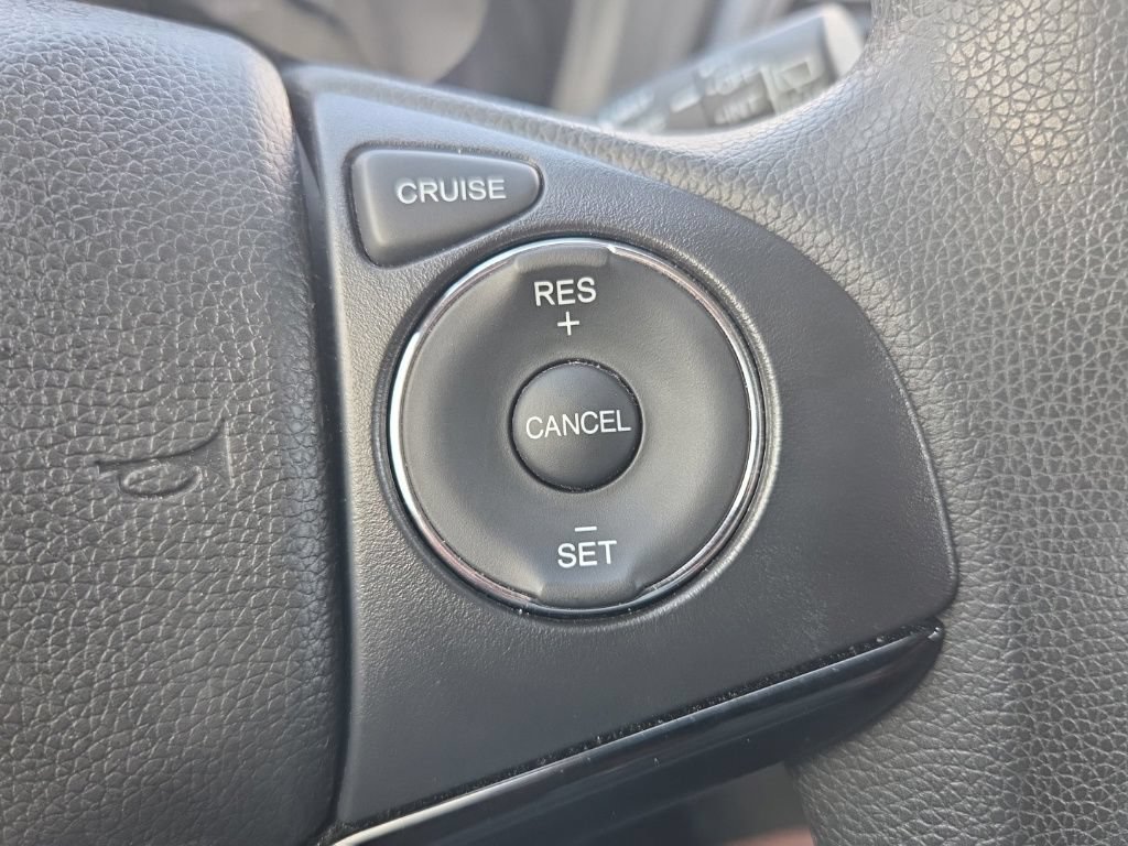 Used 2022 Honda HR-V LX image 19