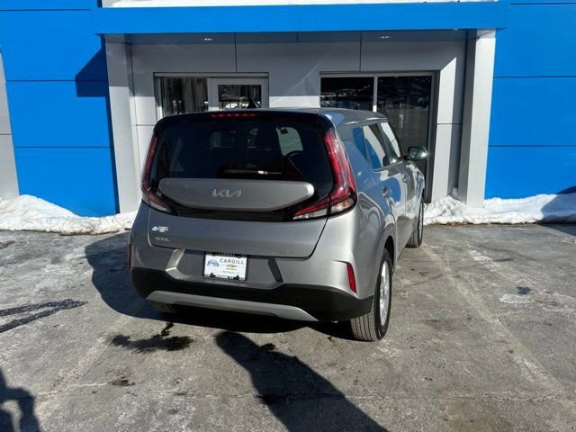 Used 2023 Kia Soul LX w/ LX Technology Package image 7