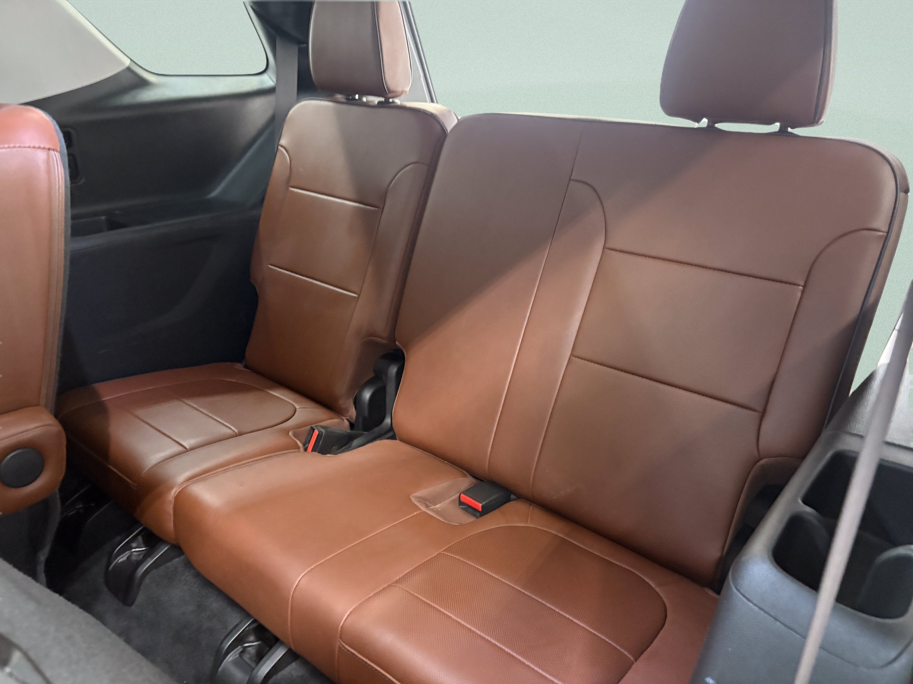 Used 2018 Chevrolet Traverse High Country AWD/4WD image 14