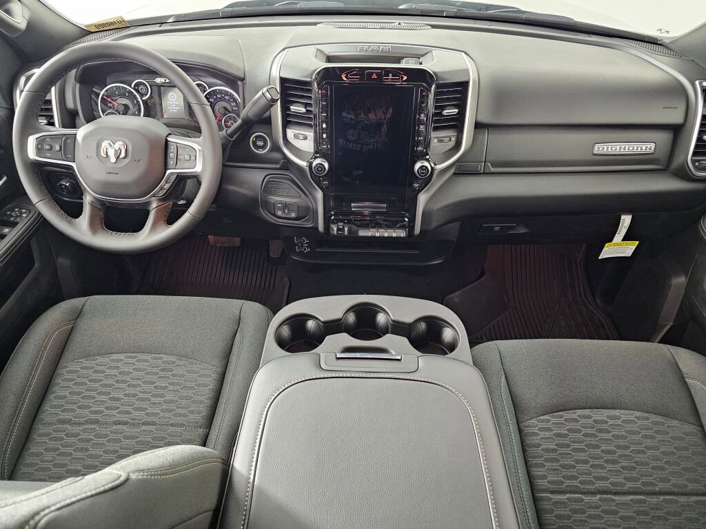 New 2026 RAM 2500 Big Horn AWD/4WD image 17