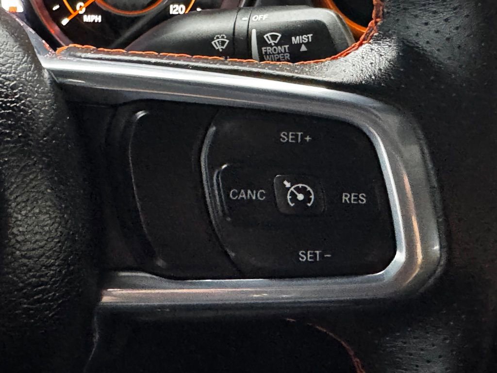 Used 2023 Jeep Gladiator Mojave w/ Cold Weather Group AWD/4WD image 29