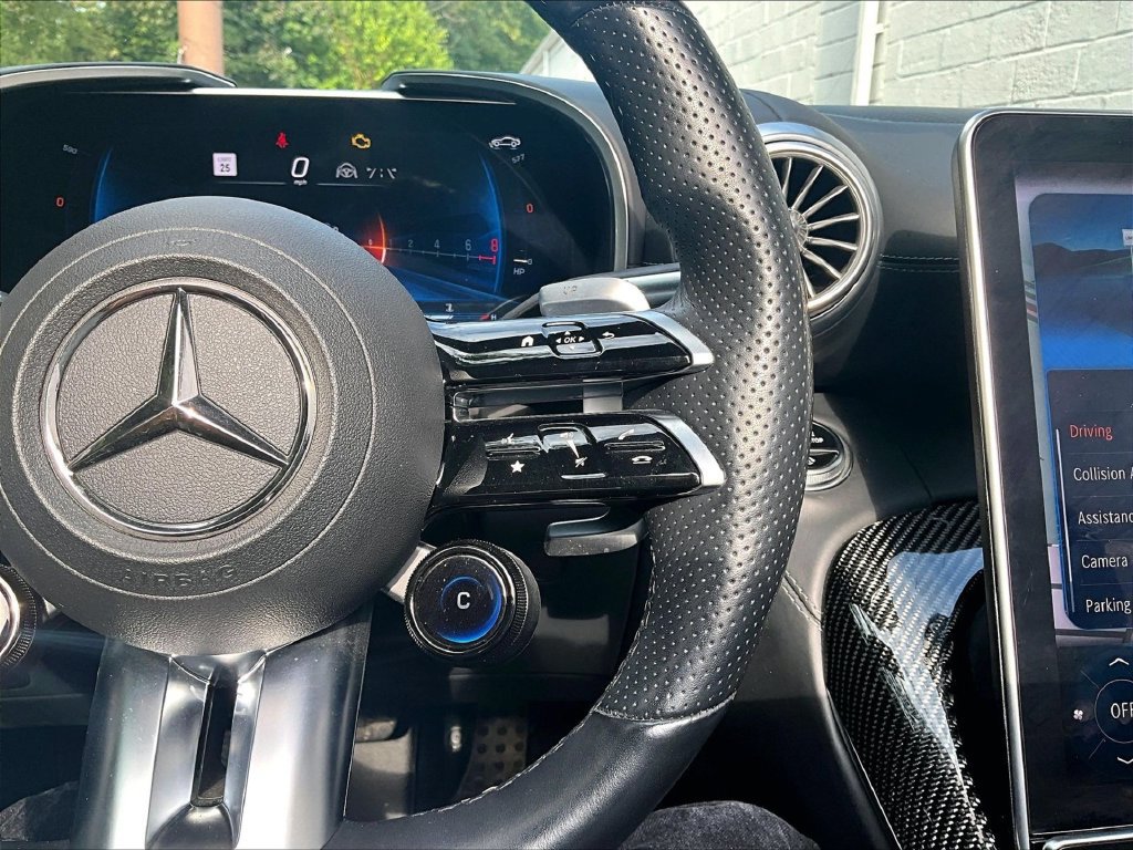 Used 2022 Mercedes-Benz SL 63 AMG 4MATIC image 24