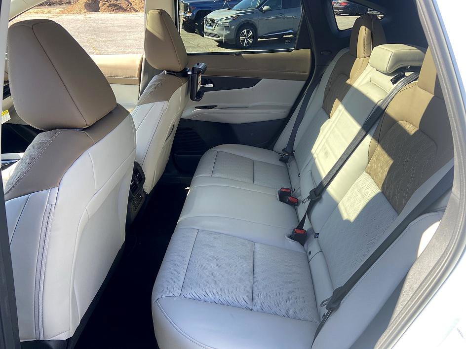 New 2026 Nissan Murano Platinum image 12