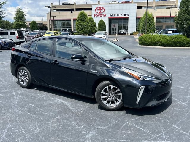 Used 2022 Toyota Prius Limited w/ Premium Convenience Package FWD image 2