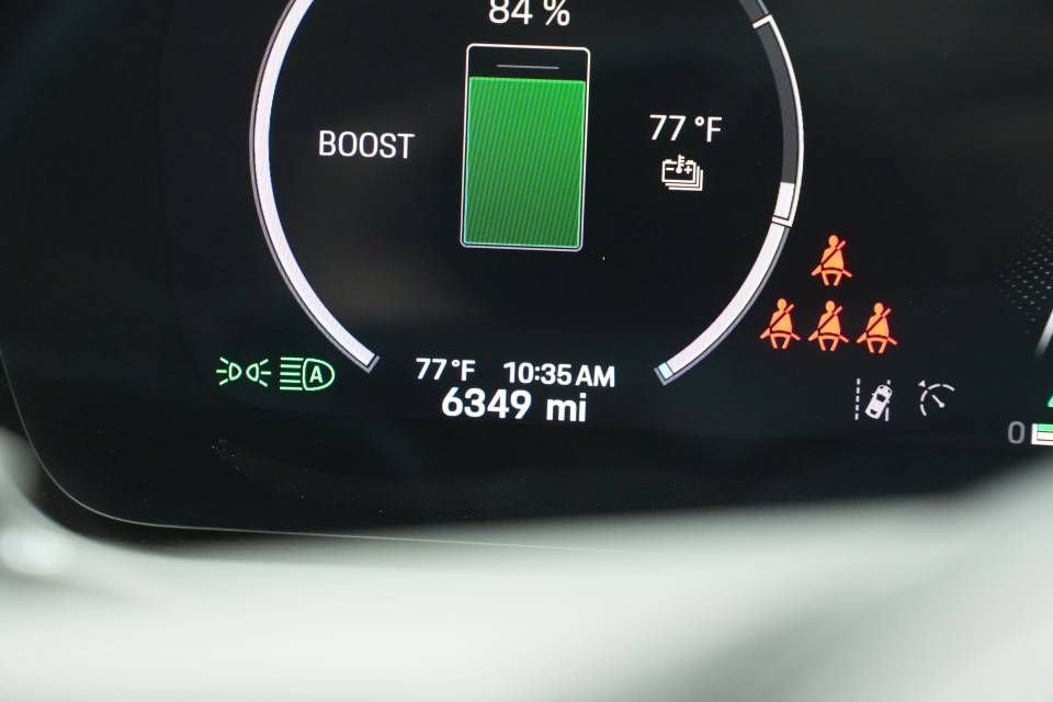 Certified 2025 Porsche Cayenne E-Hybrid AWD/4WD image 15