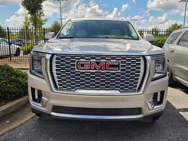 Used 2022 GMC Yukon Denali RWD image 2