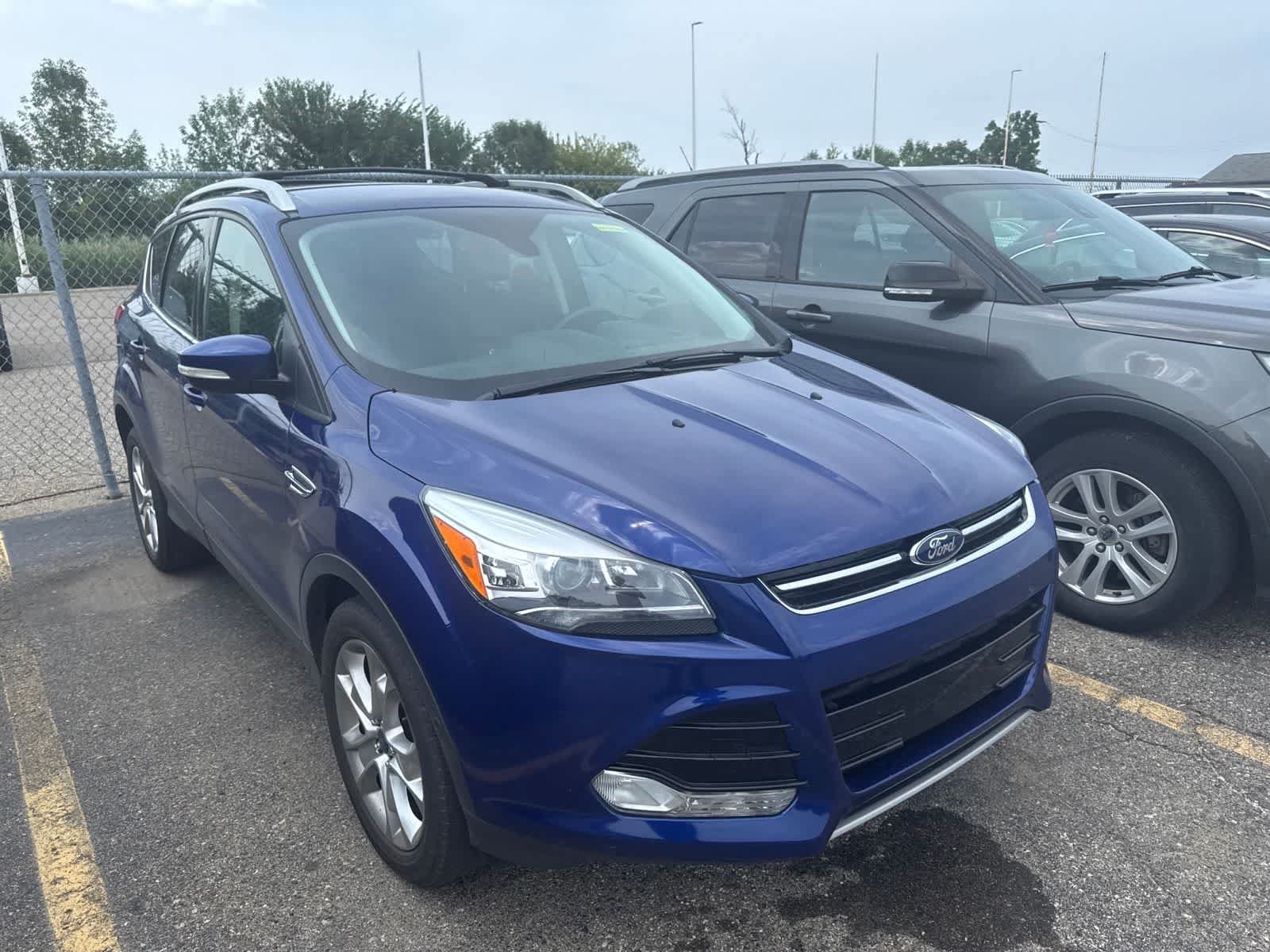 Used 2016 Ford Escape Titanium w/ Equipment Group 301A AWD/4WD image 24