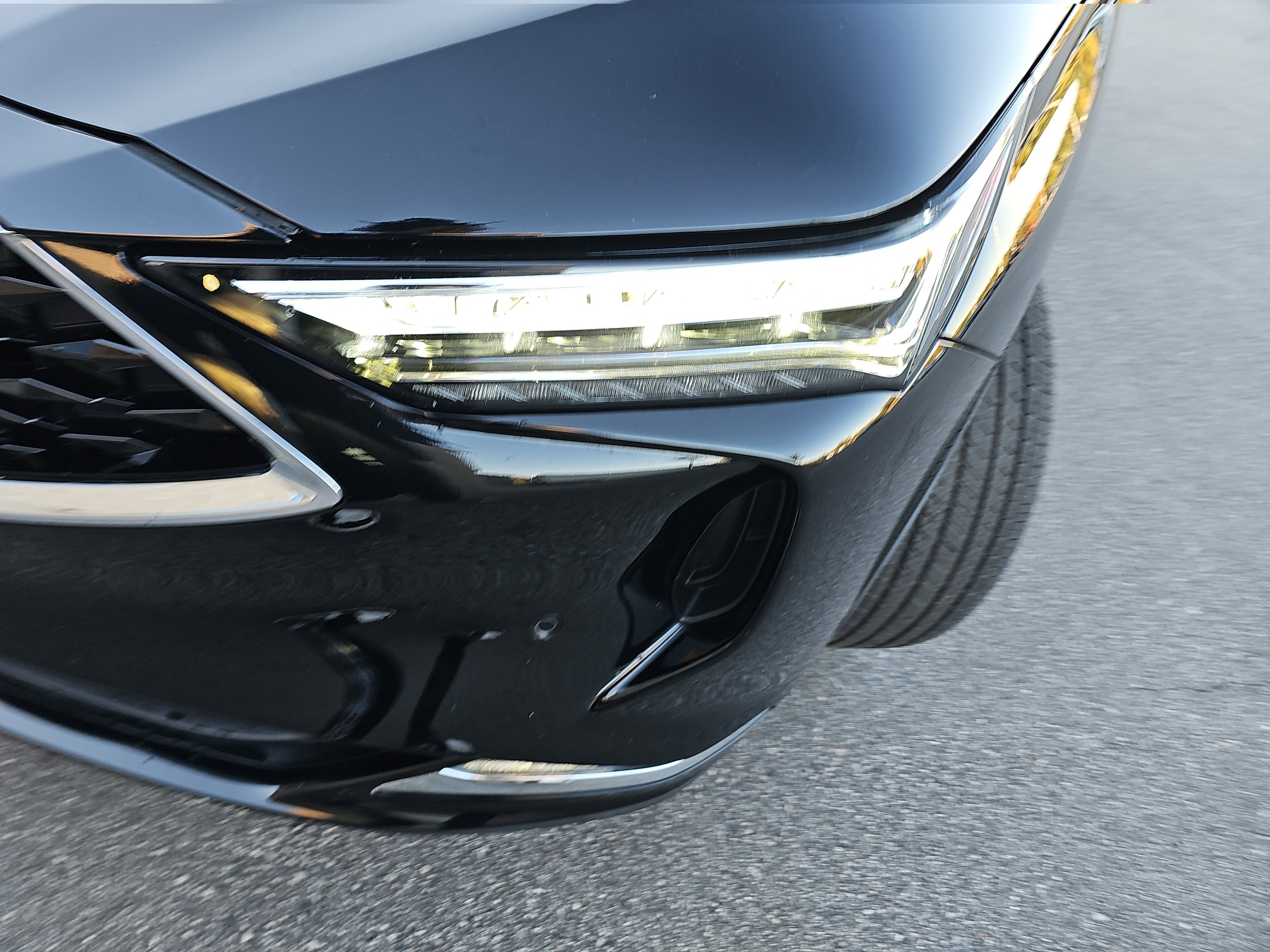 Used 2023 Acura MDX SH-AWD w/ Advance Package image 29