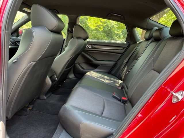Used 2019 Honda Accord Sport image 16