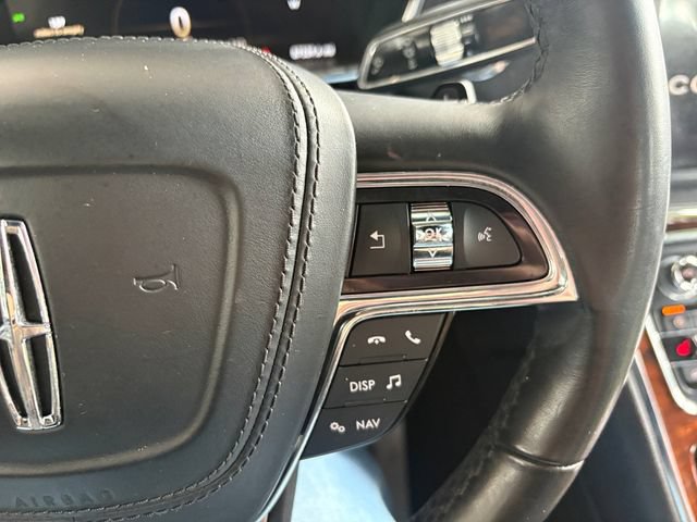 Used 2017 Lincoln Continental Reserve w/ Technology Package AWD/4WD image 22