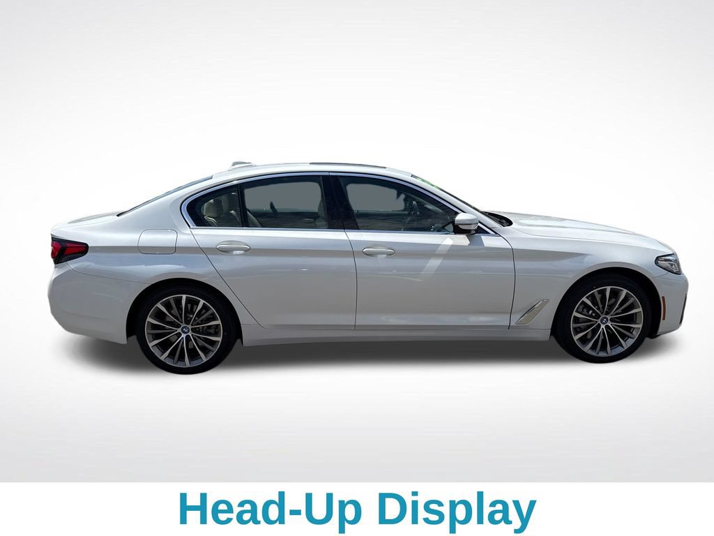 Used 2022 BMW 530e xDrive w/ Premium Package AWD/4WD image 7