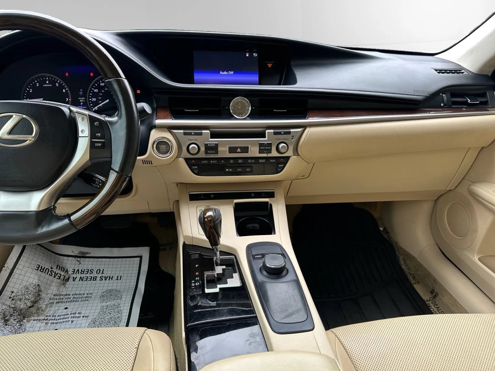Used 2015 Lexus ES 350 w/ Premium Package FWD image 14