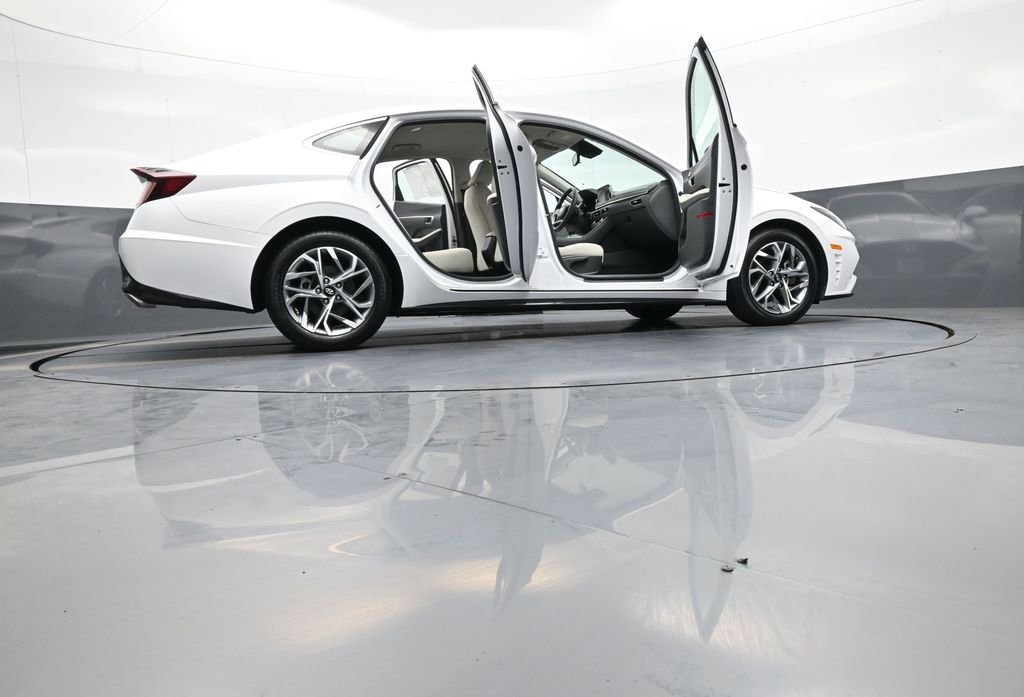 Certified 2023 Hyundai Sonata SEL FWD image 47