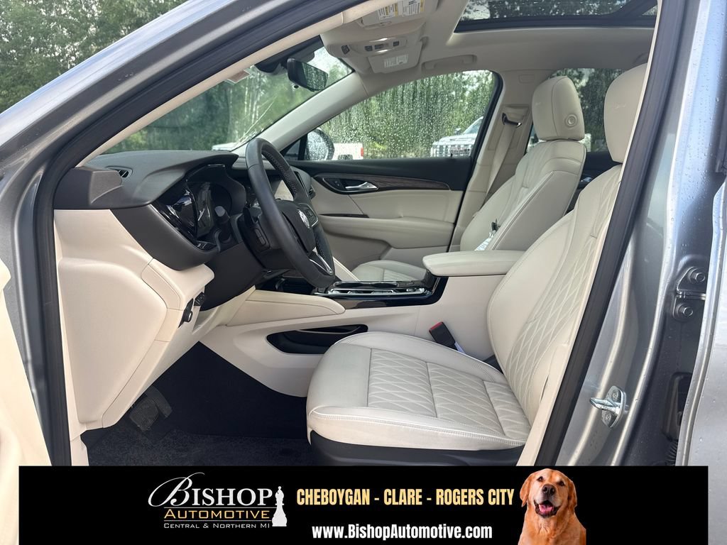 Used 2023 Buick Envision Avenir AWD/4WD image 6