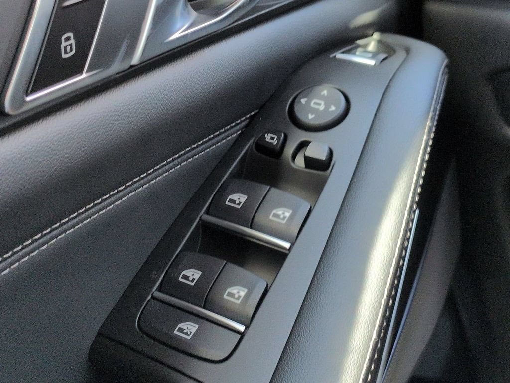New 2026 BMW X5 xDrive40i w/ Executive Package AWD/4WD image 25