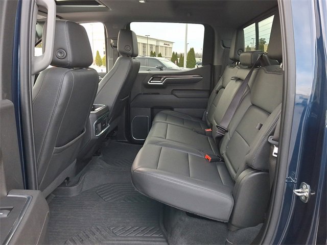 Certified 2022 Chevrolet Silverado 1500 LTZ w/ LTZ Premium Package image 10