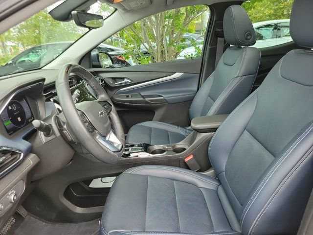 Used 2023 Chevrolet Bolt EUV Premier w/ Sun & Sound Package FWD image 12