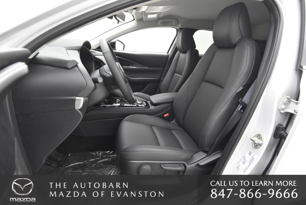 New 2025 MAZDA CX-30 AWD 2.5 S w/ Select Sport Pkg image 21