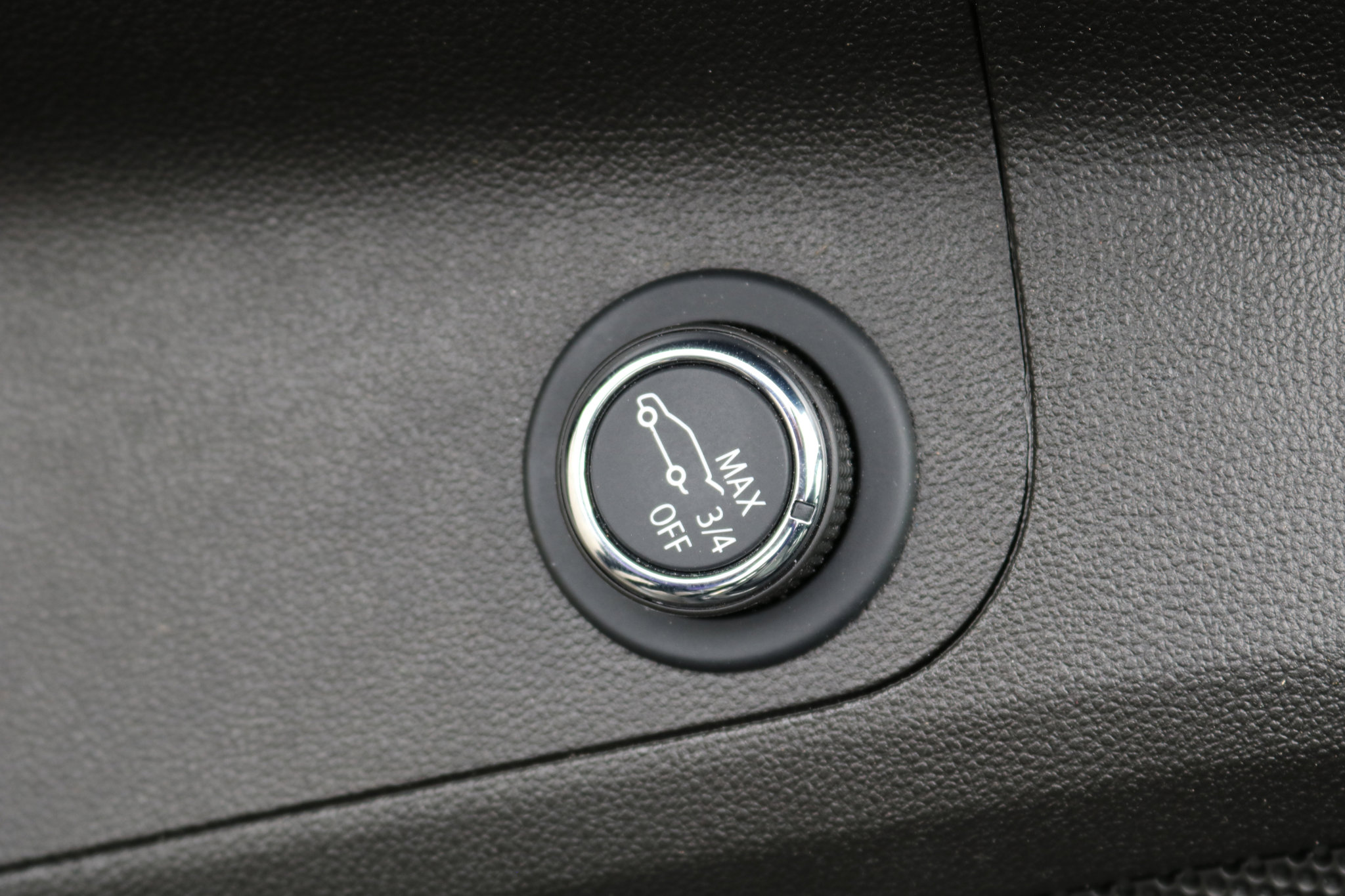 Used 2023 GMC Acadia SLT image 15