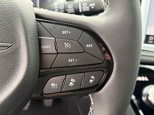 New 2026 Chrysler Pacifica Limited w/ S Appearance Package FWD image 18