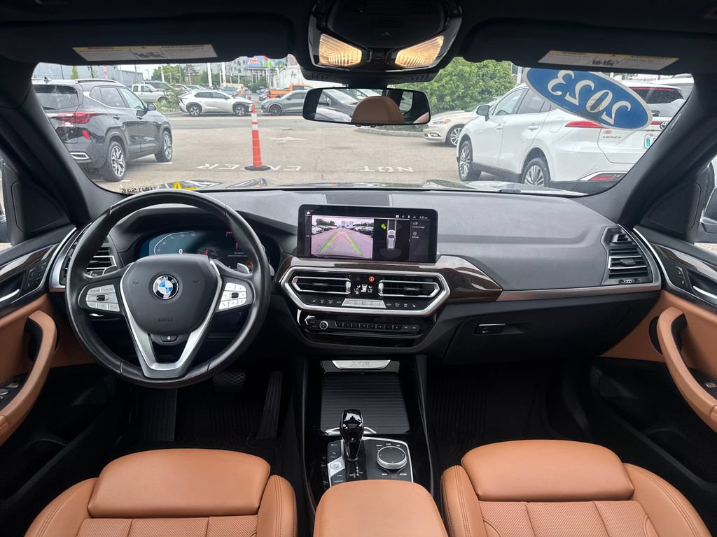 Used 2023 BMW X3 xDrive30i w/ Premium Package w/ZPA AWD/4WD image 10